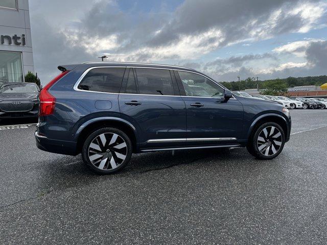 Photo of 2024 DENIM BLUE META Volvo XC90 Recharge Plug-In Hybrid