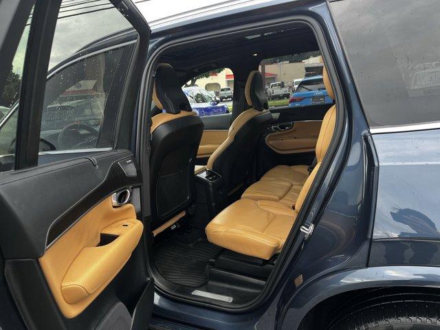 Photo of 2024 DENIM BLUE META Volvo XC90 Recharge Plug-In Hybrid