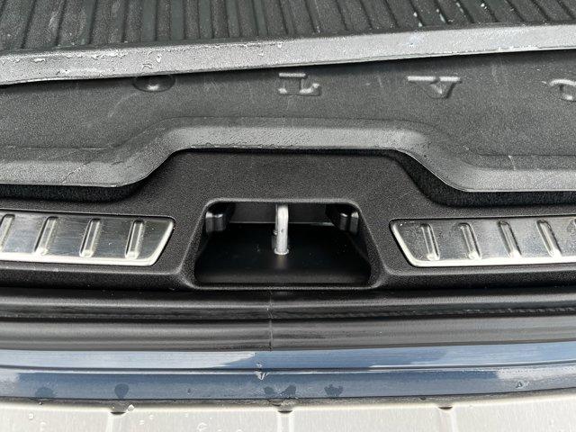 Photo of 2024 DENIM BLUE META Volvo XC90 Recharge Plug-In Hybrid
