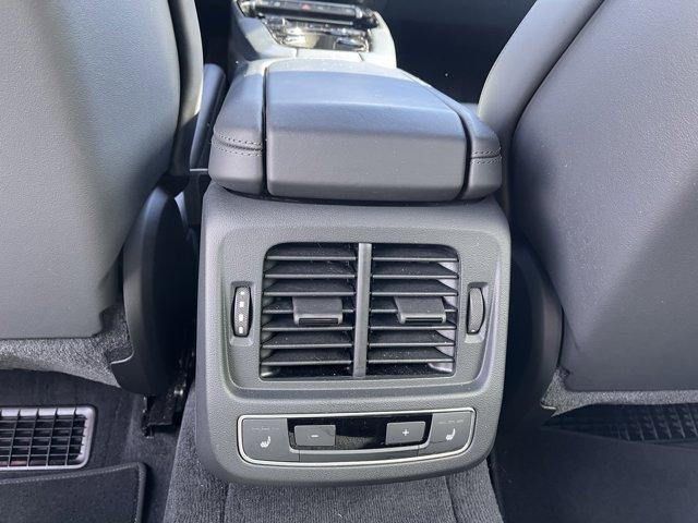 Photo of 2023 SUZUKA GRAY Audi e-tron GT