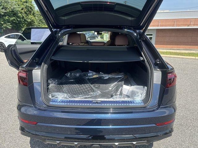 Photo of 2025 Waitomo Blue Metallic Audi Q8