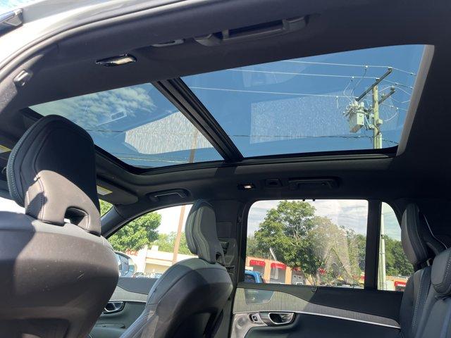 Photo of 2024 VAPOUR GREY MET Volvo XC90 Recharge Plug-In Hybrid