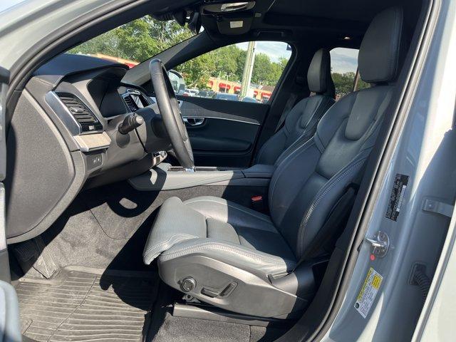 Photo of 2024 VAPOUR GREY MET Volvo XC90 Recharge Plug-In Hybrid