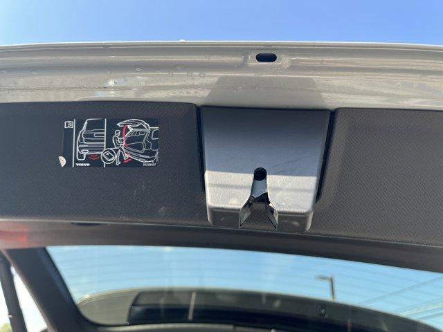 Photo of 2024 VAPOUR GREY MET Volvo XC90 Recharge Plug-In Hybrid
