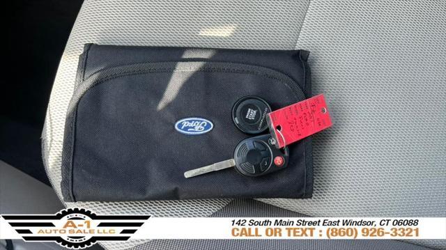 Photo of 2012 Race Red Ford Focus