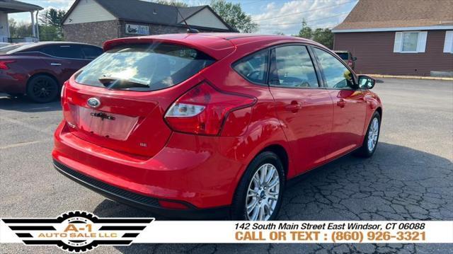 Photo of 2012 Race Red Ford Focus