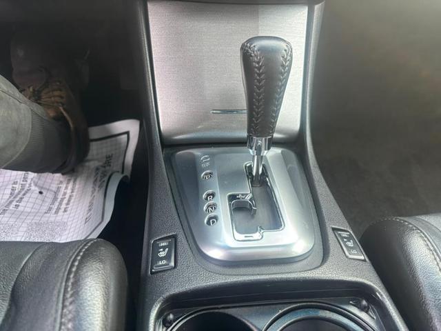 Photo of 2010 Navy Blue Metallic Nissan Altima