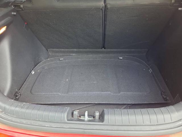 Photo of 2019 Red Hyundai Veloster