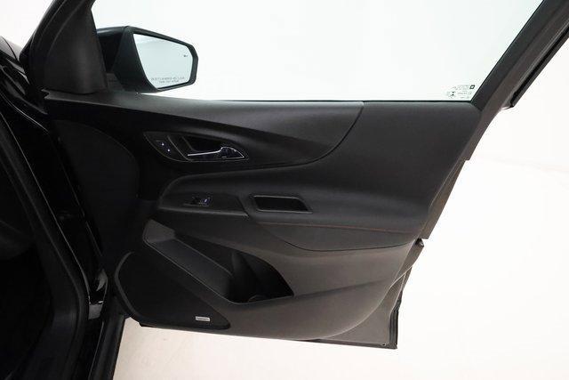 Photo of 2023 Mosaic Black Metallic Chevrolet Equinox