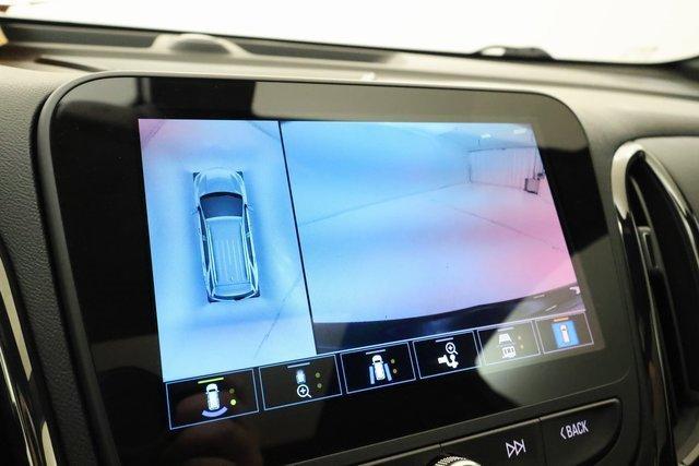 Photo of 2023 Mosaic Black Metallic Chevrolet Equinox