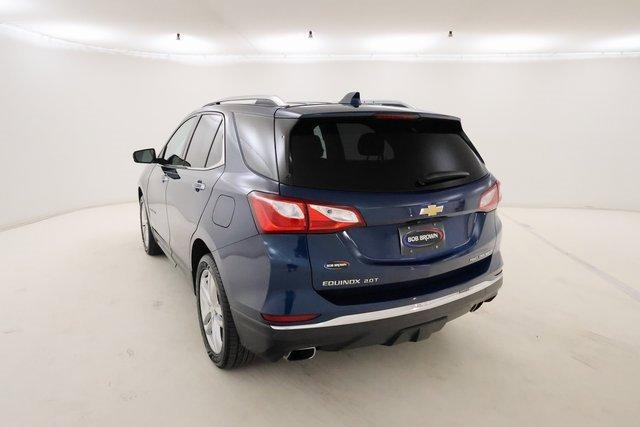 Photo of 2020 Pacific Blue Metallic Chevrolet Equinox
