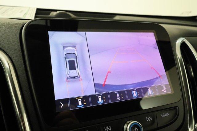 Photo of 2020 Pacific Blue Metallic Chevrolet Equinox