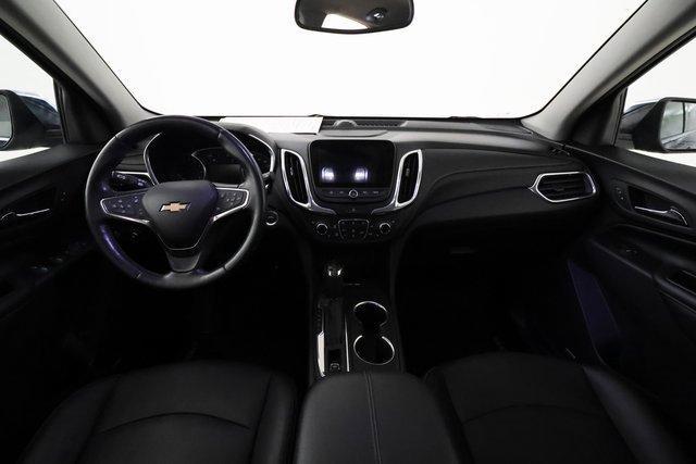 Photo of 2020 Pacific Blue Metallic Chevrolet Equinox