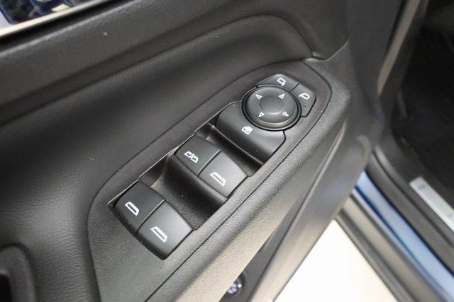 Photo of 2020 Pacific Blue Metallic Chevrolet Equinox