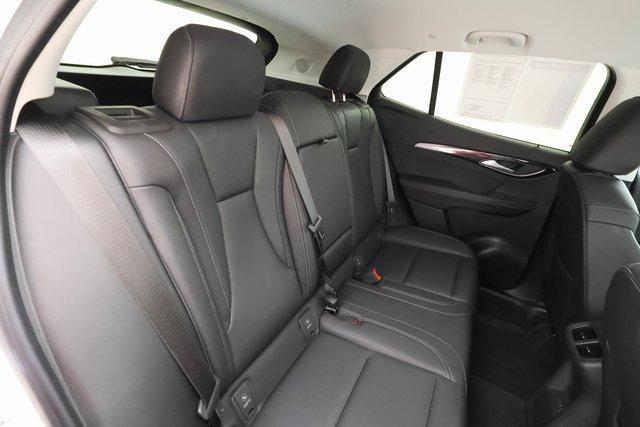 Photo of 2025 Summit White Buick Envision