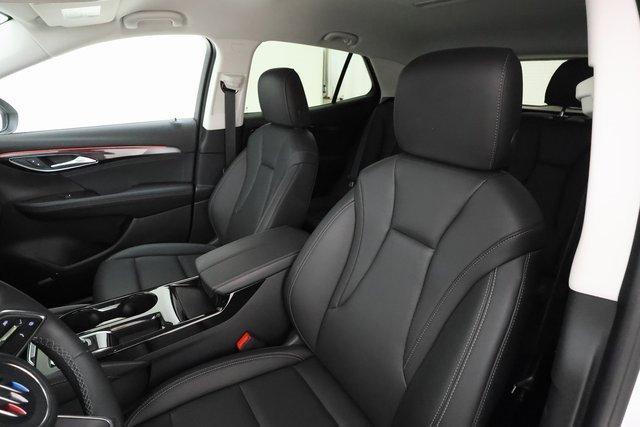 Photo of 2025 Summit White Buick Envision
