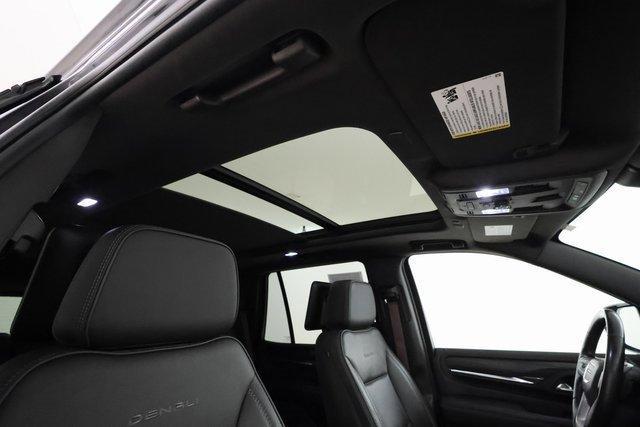 Photo of 2021 Midnight Blue Metallic GMC Yukon