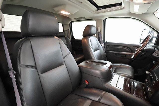 Photo of 2013 Summit White GMC Sierra 3500