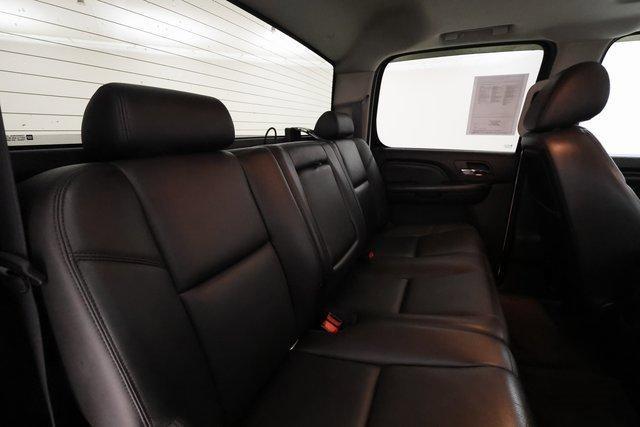 Photo of 2013 Summit White GMC Sierra 3500