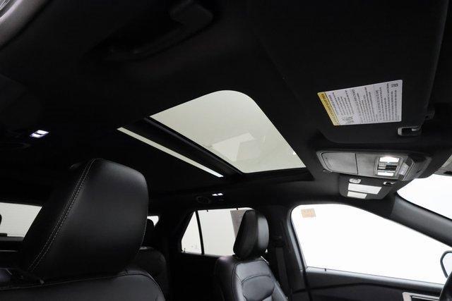 Photo of 2020 Agate Black Metallic Ford Explorer