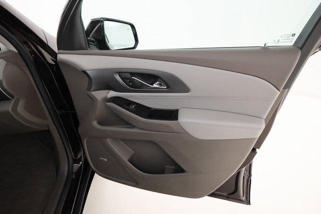Photo of 2020 Black Cherry Metallic Chevrolet Traverse