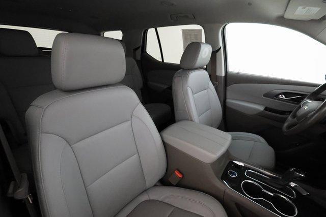 Photo of 2020 Black Cherry Metallic Chevrolet Traverse
