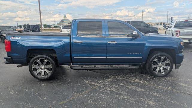 Photo of 2016 Deep Ocean Blue Metallic Chevrolet Silverado 1500