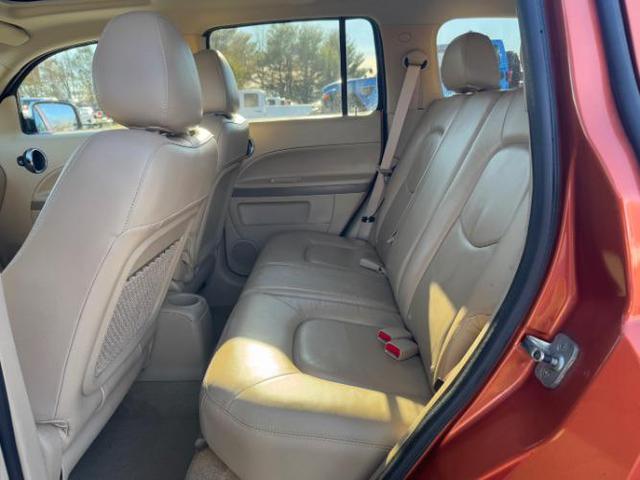 Photo of 2007 Sunburst Orange II Metallic Chevrolet HHR
