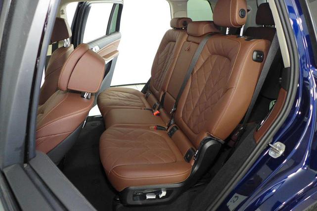Photo of 2024 Tanzanite Blue II Metallic BMW X7