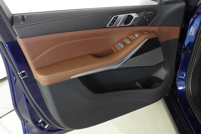 Photo of 2024 Tanzanite Blue II Metallic BMW X7