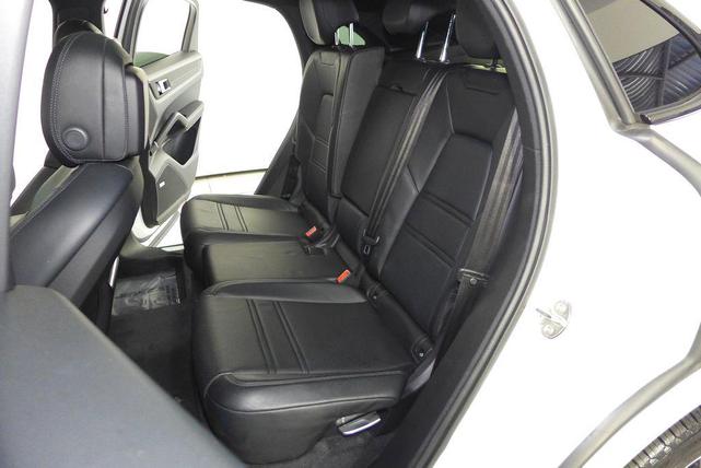 Photo of 2021 White Porsche Cayenne