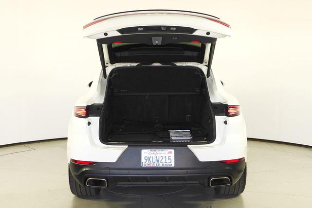 Photo of 2021 White Porsche Cayenne