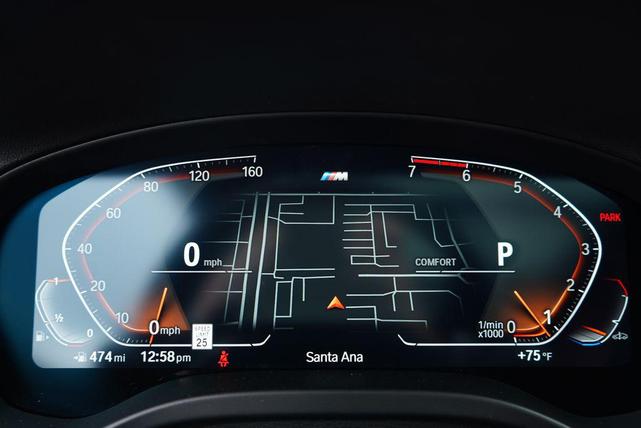 Photo of 2025 Carbon Black Metallic BMW X4
