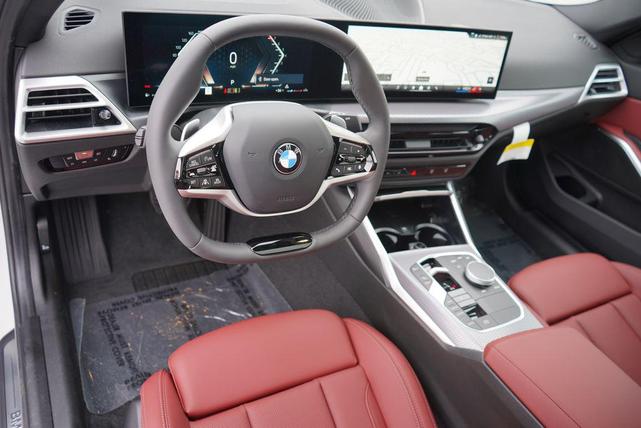 Photo of 2025 Mineral White Metallic BMW 330