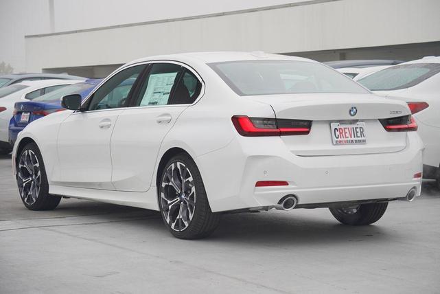 Photo of 2025 Mineral White Metallic BMW 330