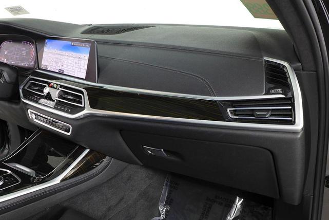 Photo of 2021 Dark Graphite Metallic BMW X7