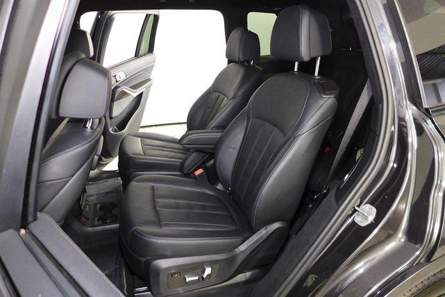 Photo of 2021 Dark Graphite Metallic BMW X7