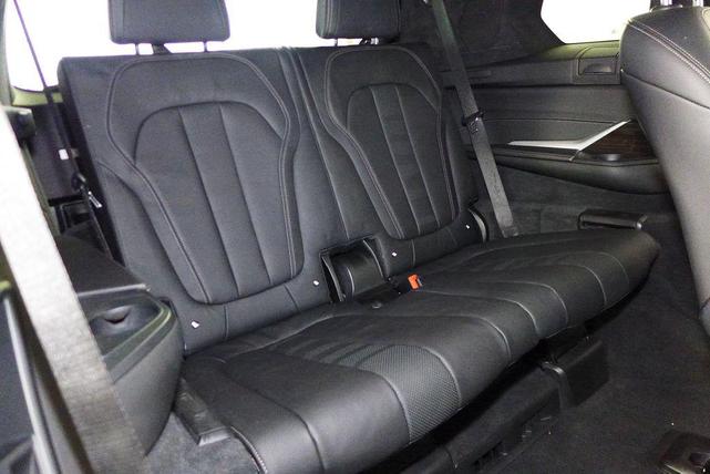 Photo of 2021 Dark Graphite Metallic BMW X7