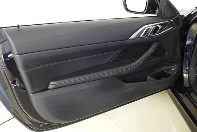 Photo of 2022 Black Sapphire Metallic BMW 430