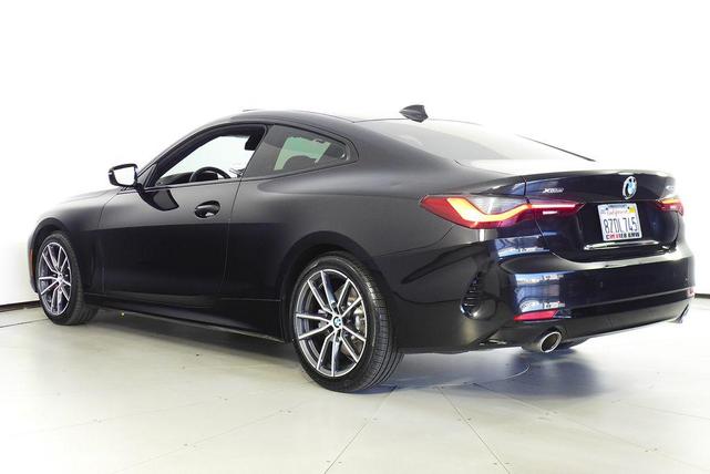 Photo of 2022 Black Sapphire Metallic BMW 430