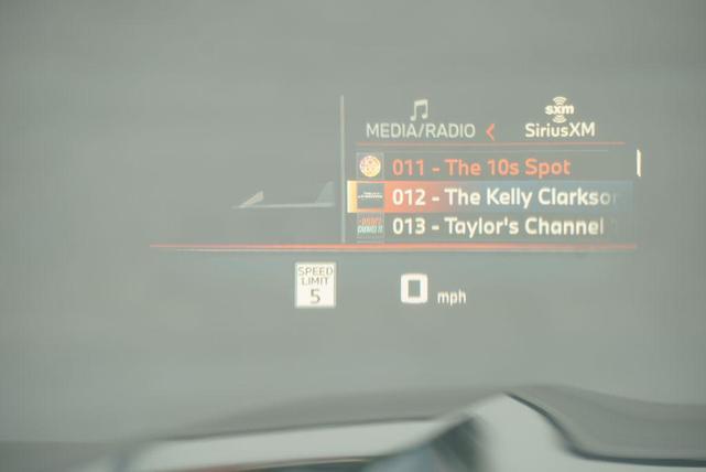 Photo of 2026 Skyscraper Grey Metallic BMW X7