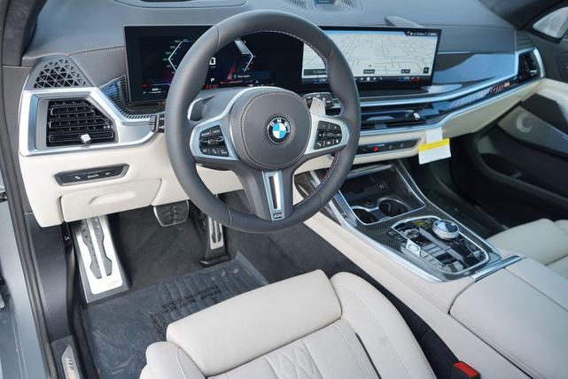 Photo of 2026 Skyscraper Grey Metallic BMW X7