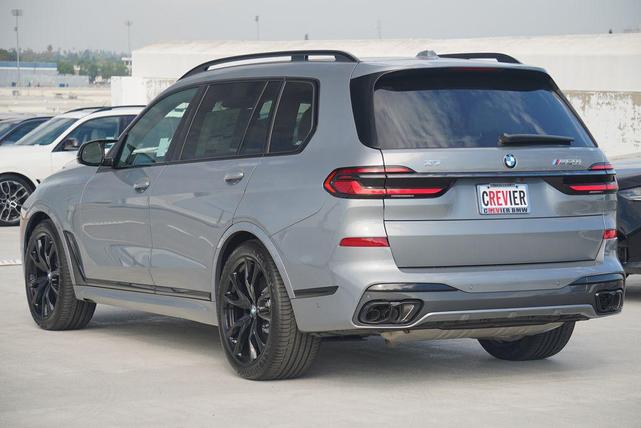 Photo of 2026 Skyscraper Grey Metallic BMW X7