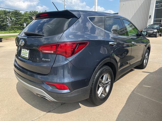 Photo of 2018 Marlin Blue Hyundai Santa Fe Sport