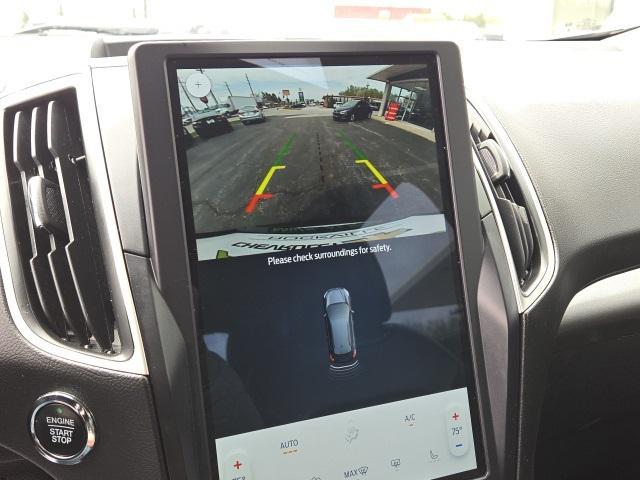Photo of 2024 Silver Metallic Ford Edge