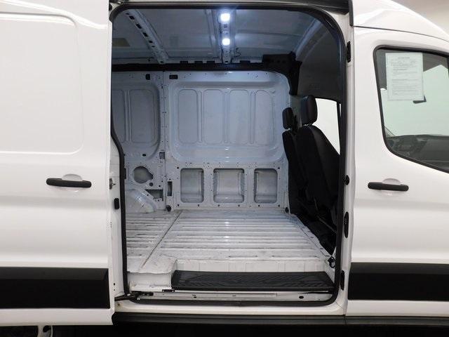 Photo of 2023 Oxford White Ford Transit-250