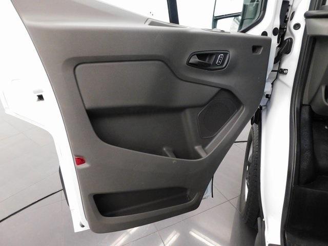 Photo of 2023 Oxford White Ford Transit-250