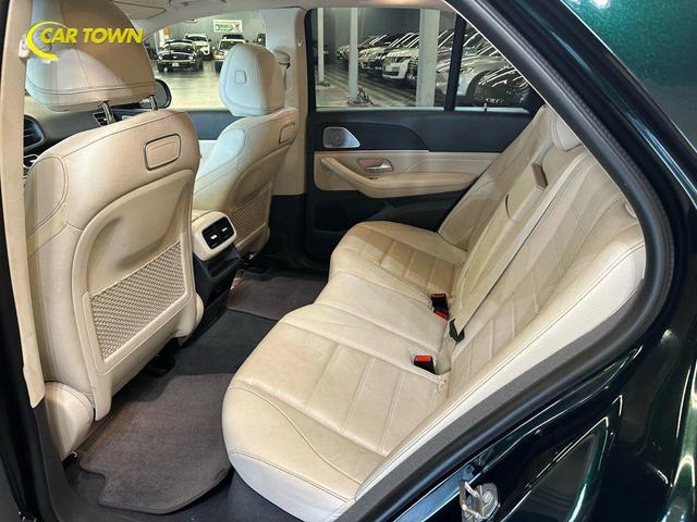 Photo of 2020 Emerald Green Metallic Mercedes-Benz GLE 350
