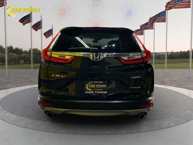 Photo of 2018 Crystal Black Pearl Honda CR-V
