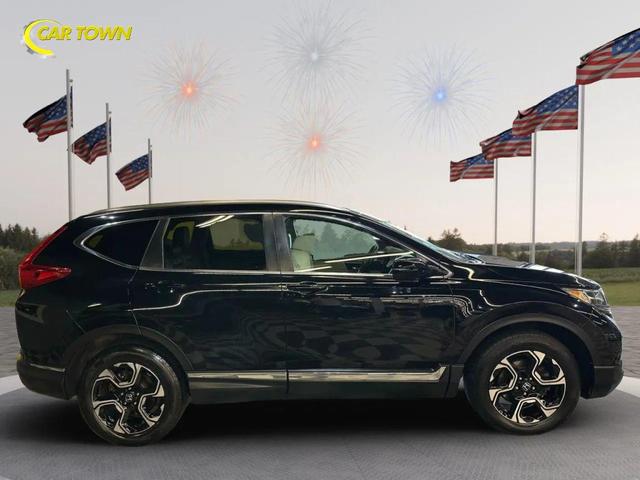 Photo of 2018 Crystal Black Pearl Honda CR-V